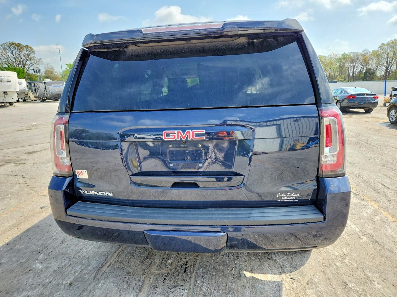 2017 GMC Yukon Sle - Image 6