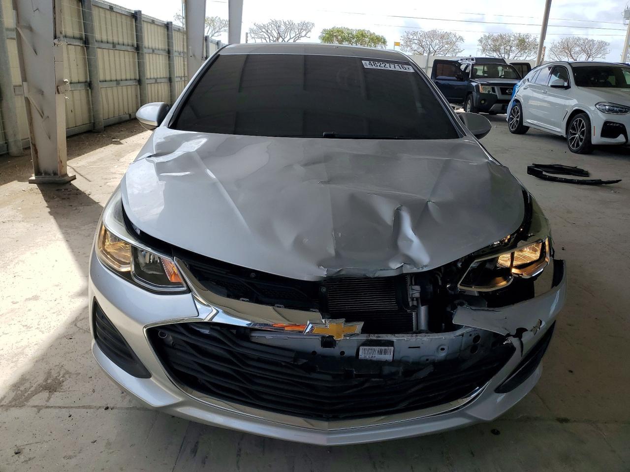 2019 Chevrolet Cruze Ls - Фото 5