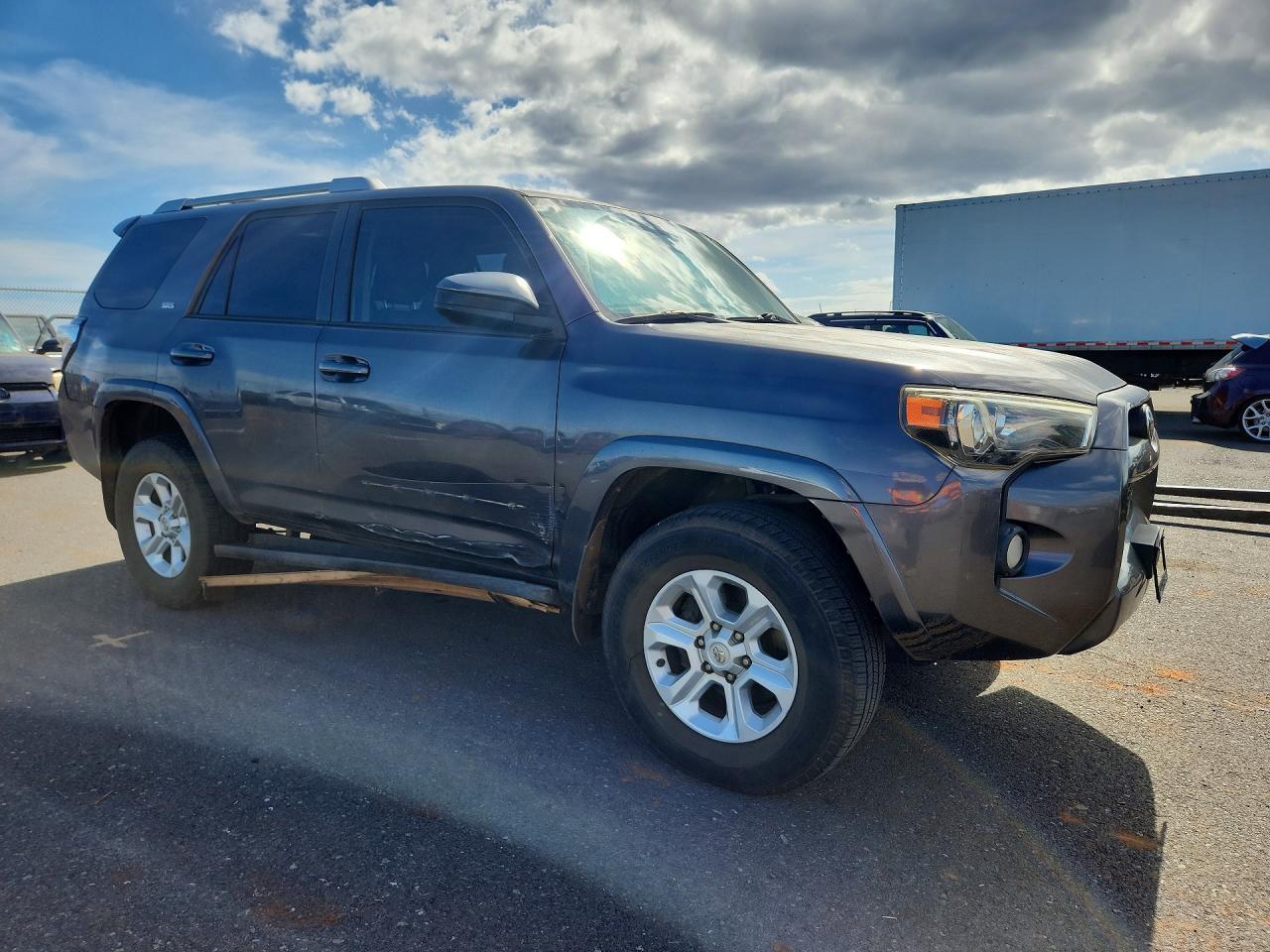 2017 Toyota 4Runner Sr5 - Фото 4
