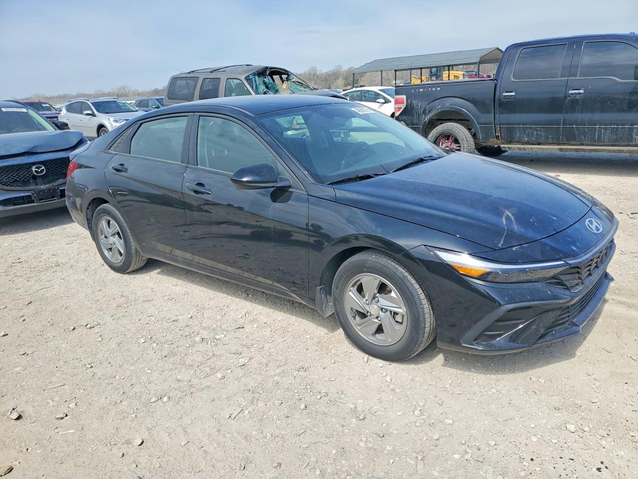 2024 Hyundai Elantra Se - Фото 4