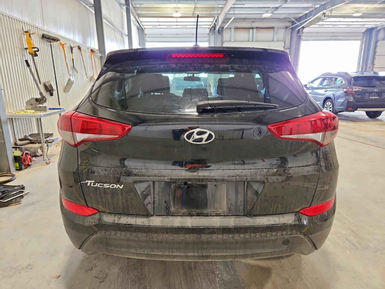 2017 Hyundai Tucson Se - Image 6
