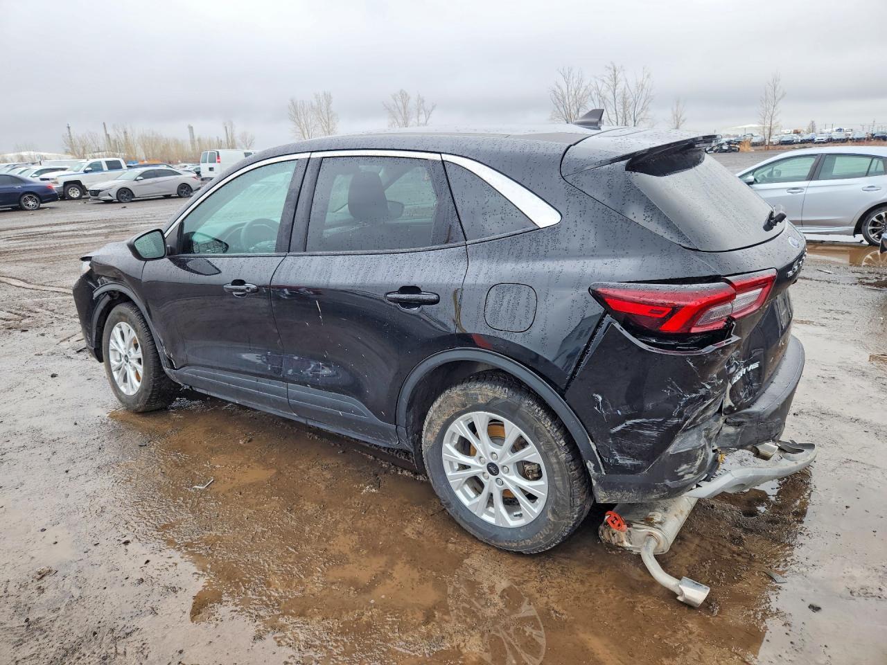2024 Ford Escape Active - Image 2