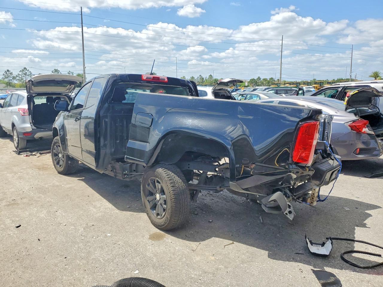2021 Chevrolet Colorado Lt - Image 2