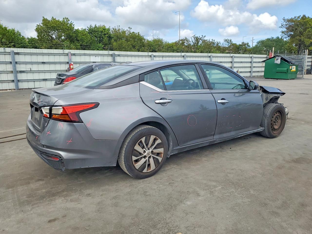 2020 Nissan Altima 2.5 S - Image 3