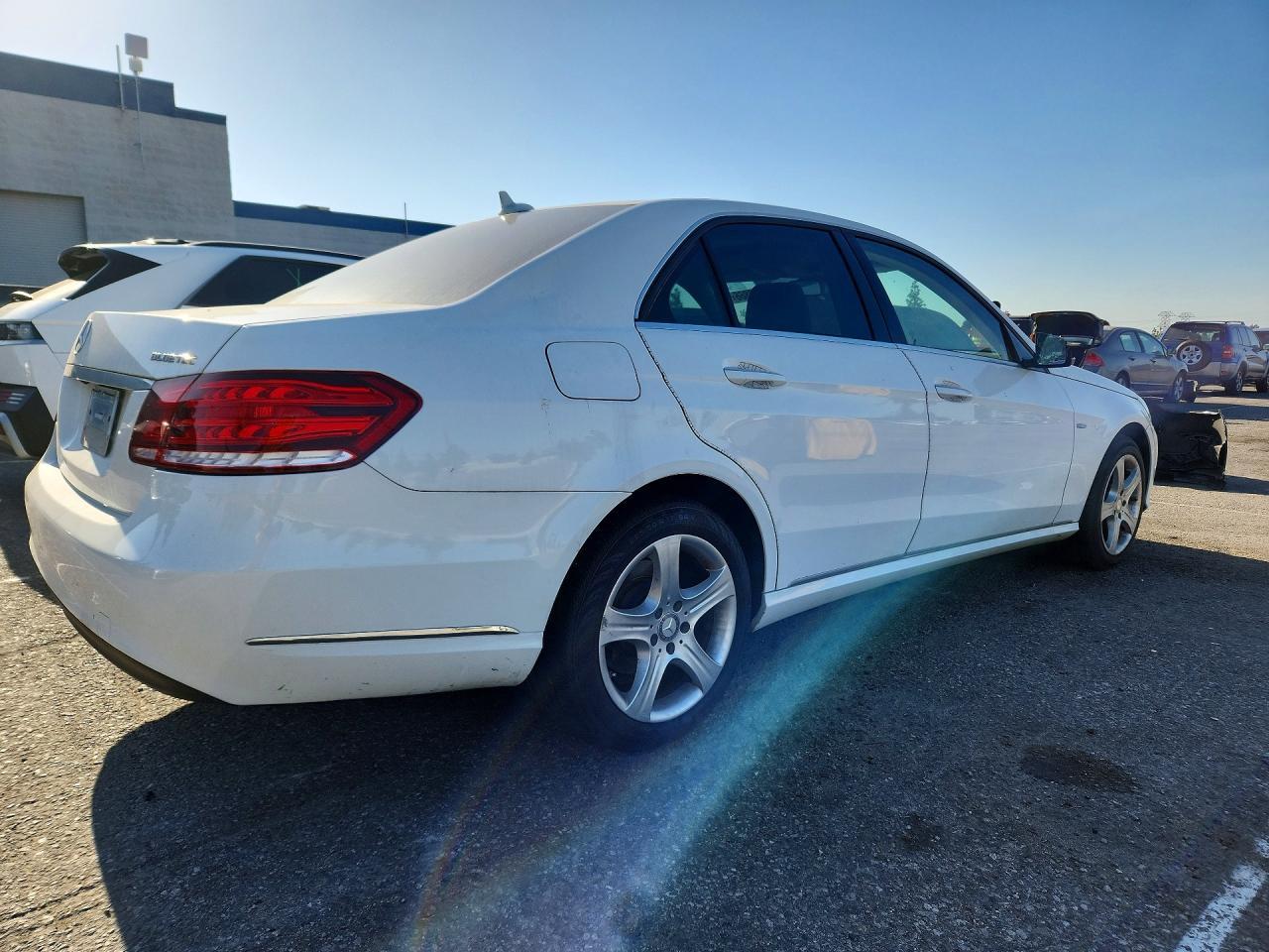 2015 Mercedes-Benz E 250 Bluetec - Фото 3