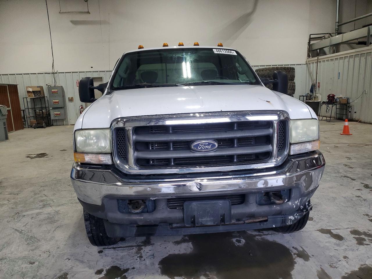 2004 Ford F-250 - Image 5