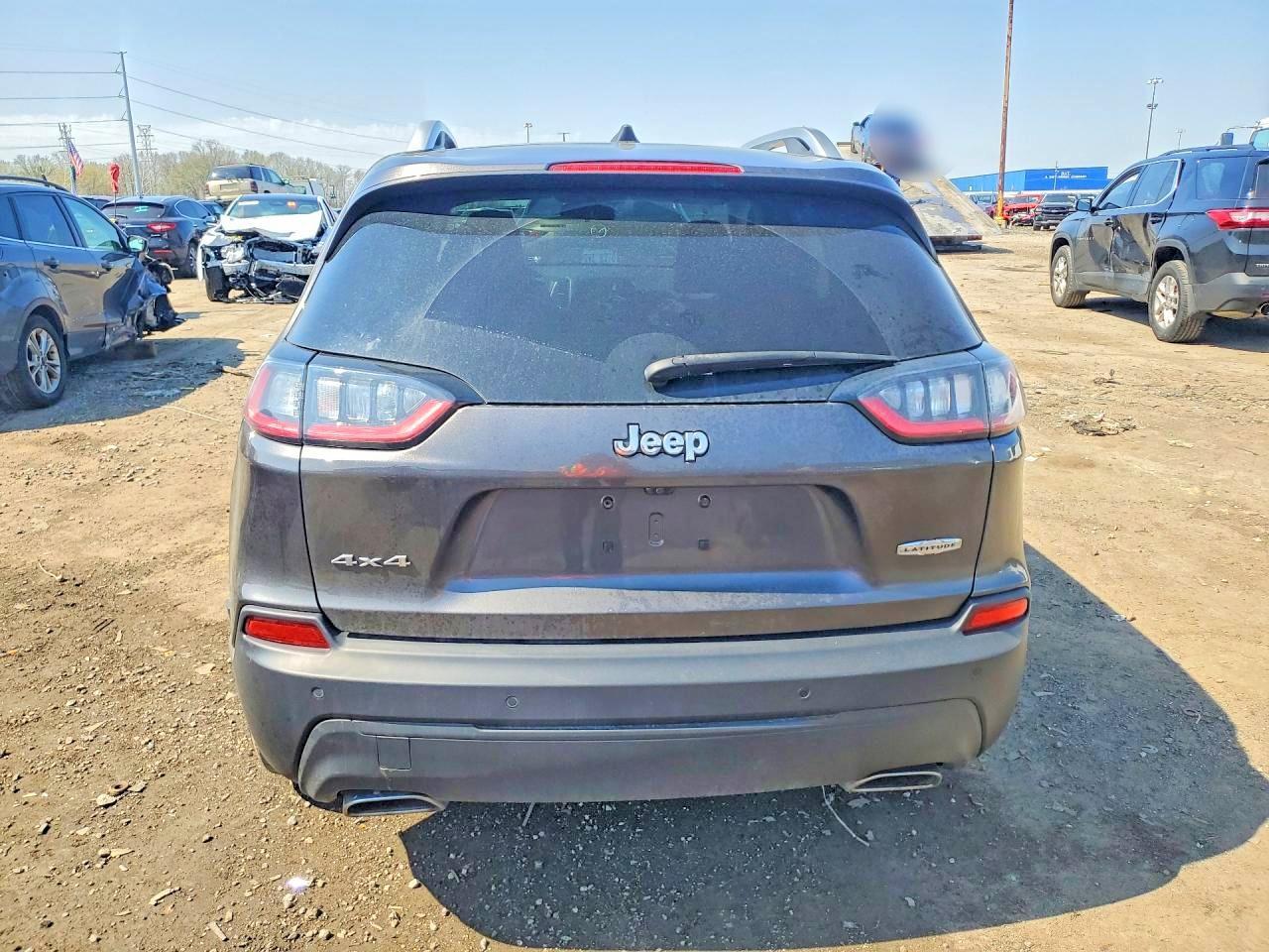 2019 Jeep Cherokee Latitude Plus - Фото 6