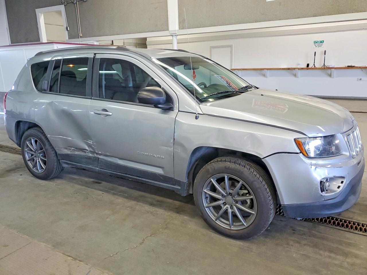 2015 Jeep Compass Sport - Image 4