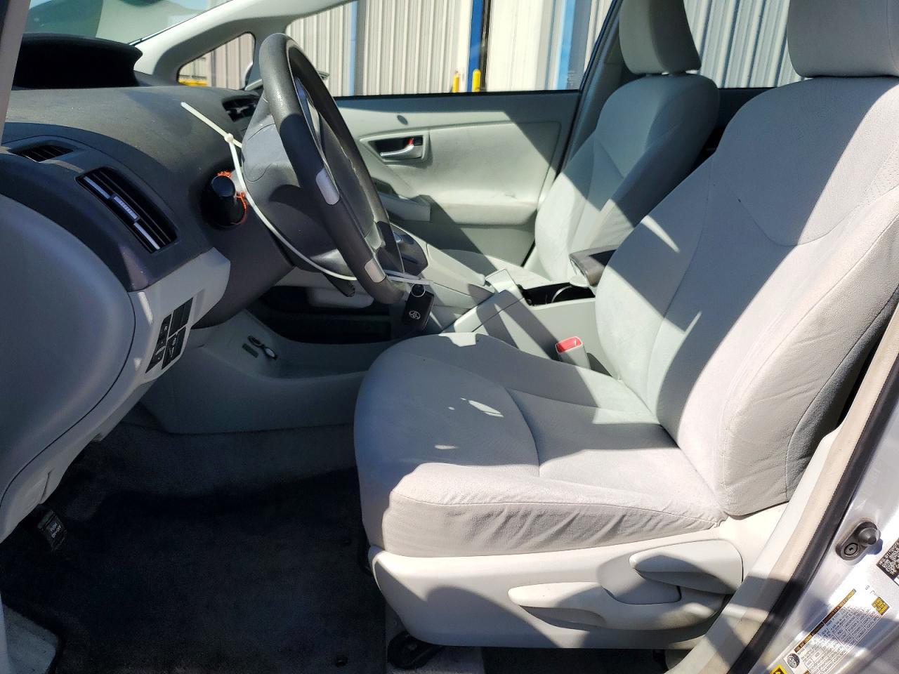 2010 Toyota Prius Ii - Image 7