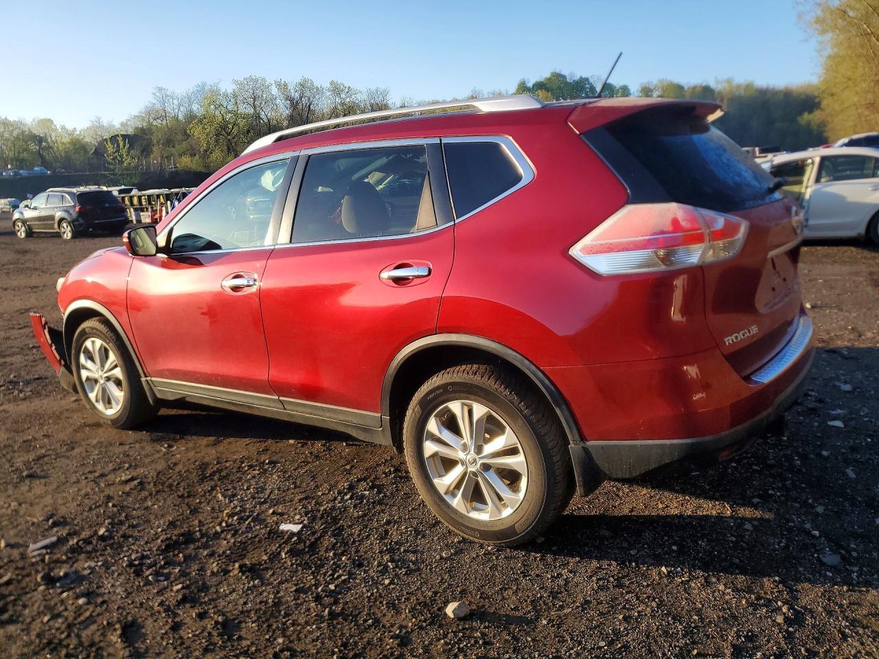2015 Nissan Rogue Sv - Image 2