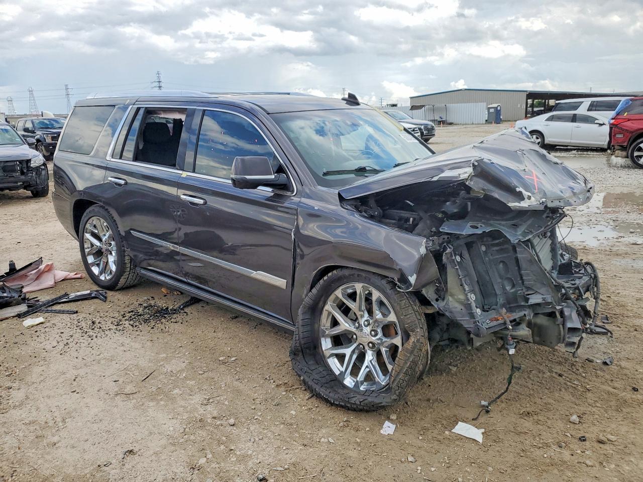 2016 Cadillac Escalade Premium - Фото 4