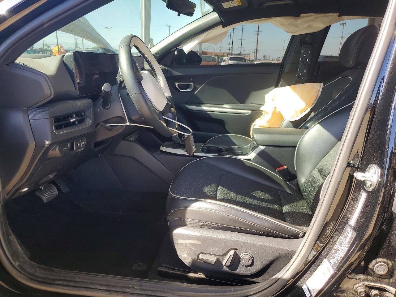2025 Kia K4 - Фото 7