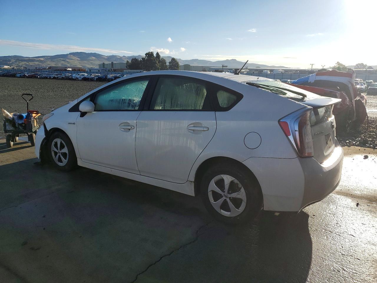 2014 Toyota Prius One - Image 2