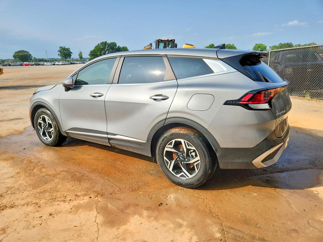 2023 Kia Sportage Lx - Фото 2