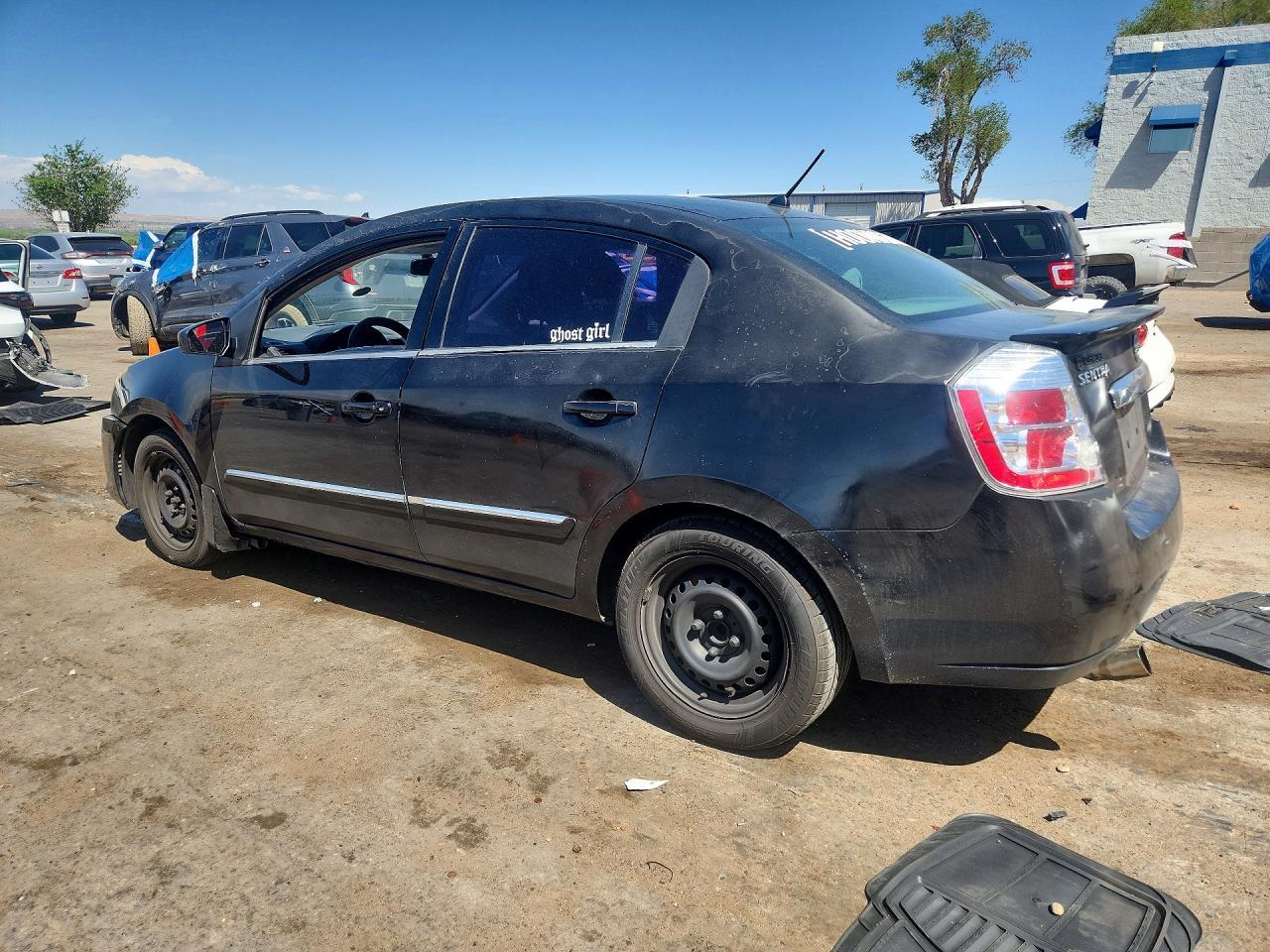 2011 Nissan Sentra 2.0 - Фото 2