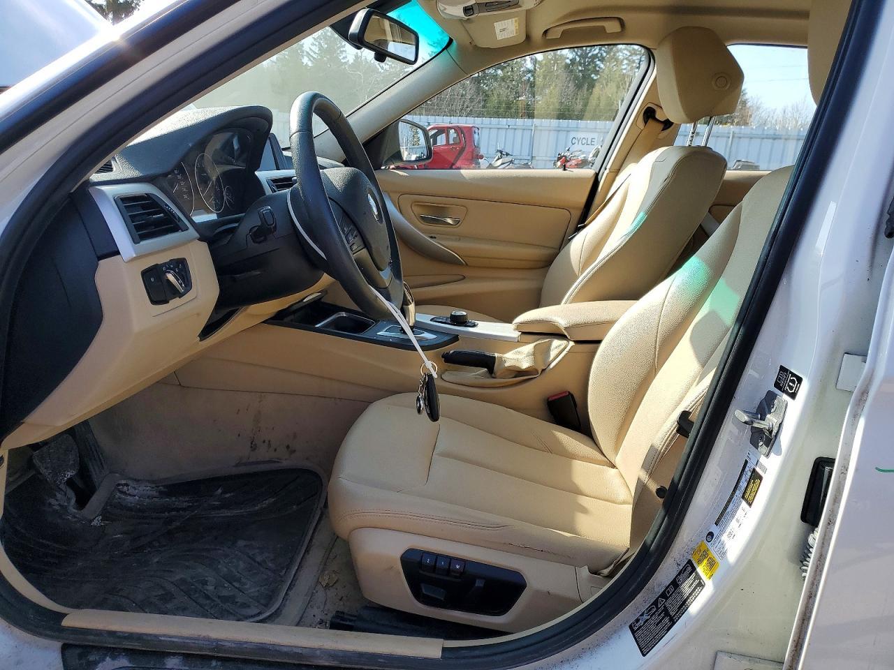 2014 BMW 320 I xDrive - Фото 7