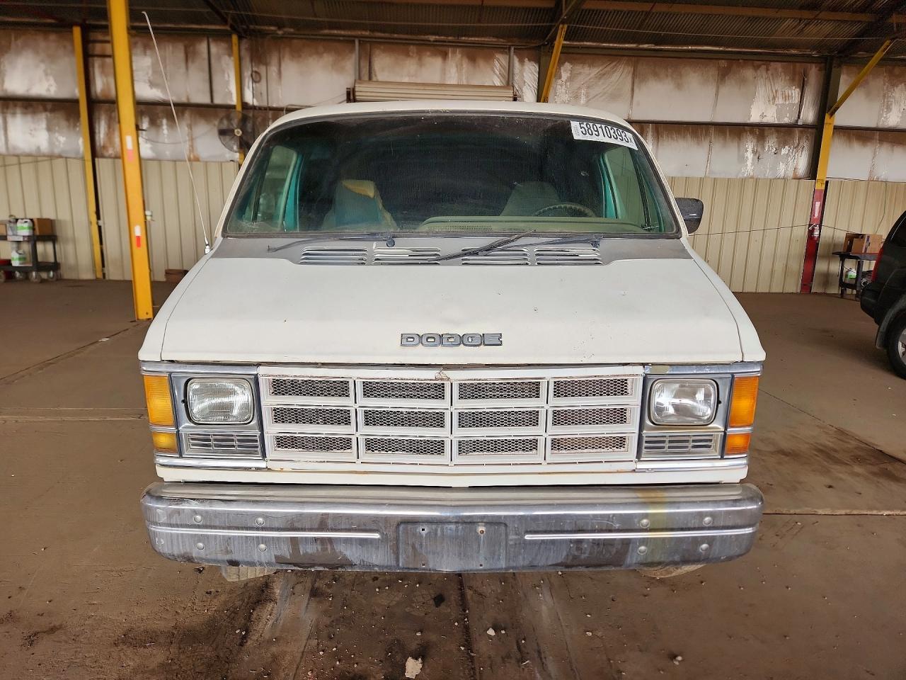 1986 Dodge Ram Wagon B350 - Image 5
