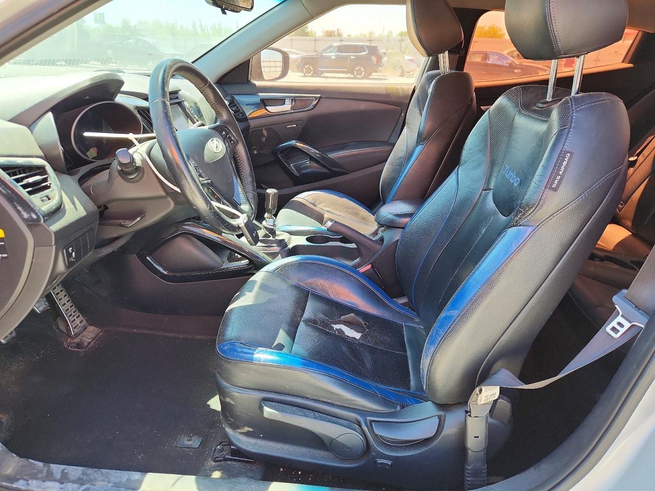 2013 Hyundai Veloster Turbo - Image 7