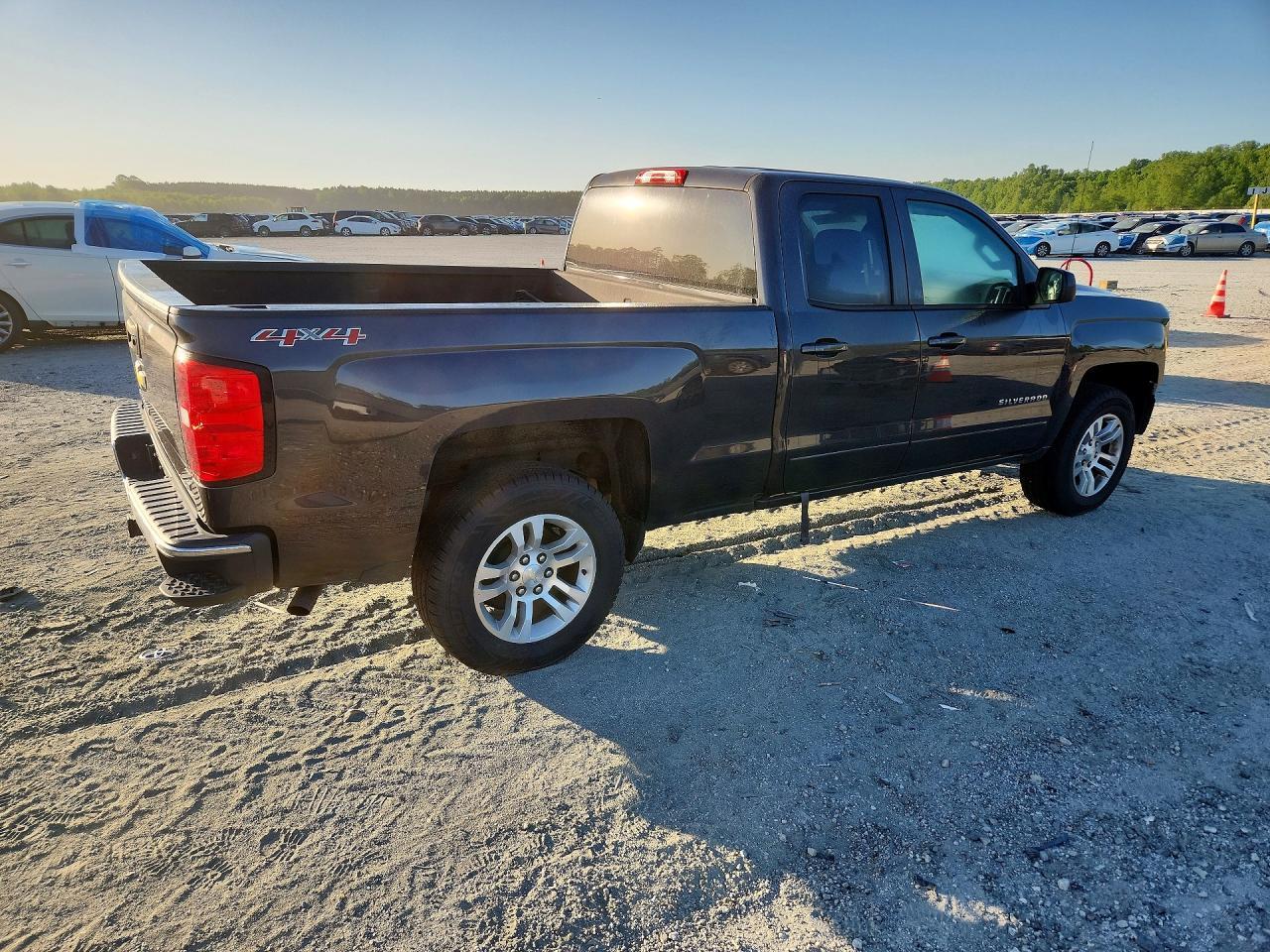 2016 Chevrolet Silverado K1500 Lt - Фото 3