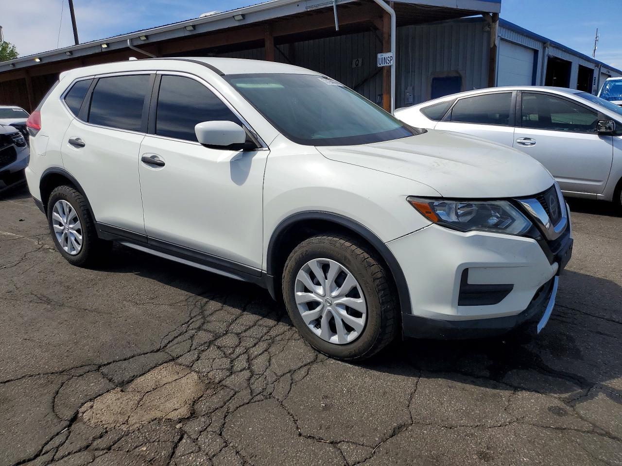 2017 Nissan Rogue S - Image 4