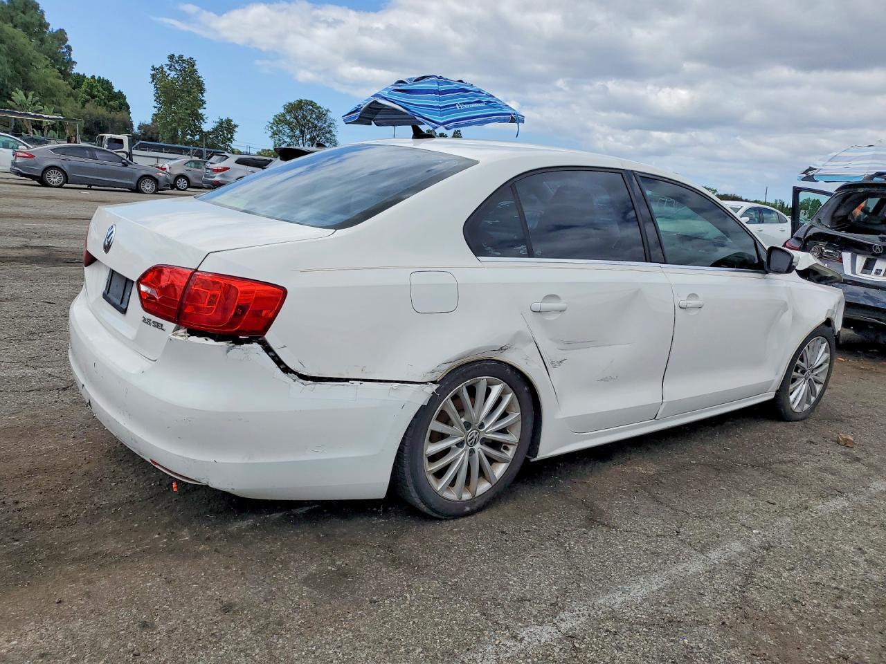 2011 Volkswagen Jetta Sel - Фото 3