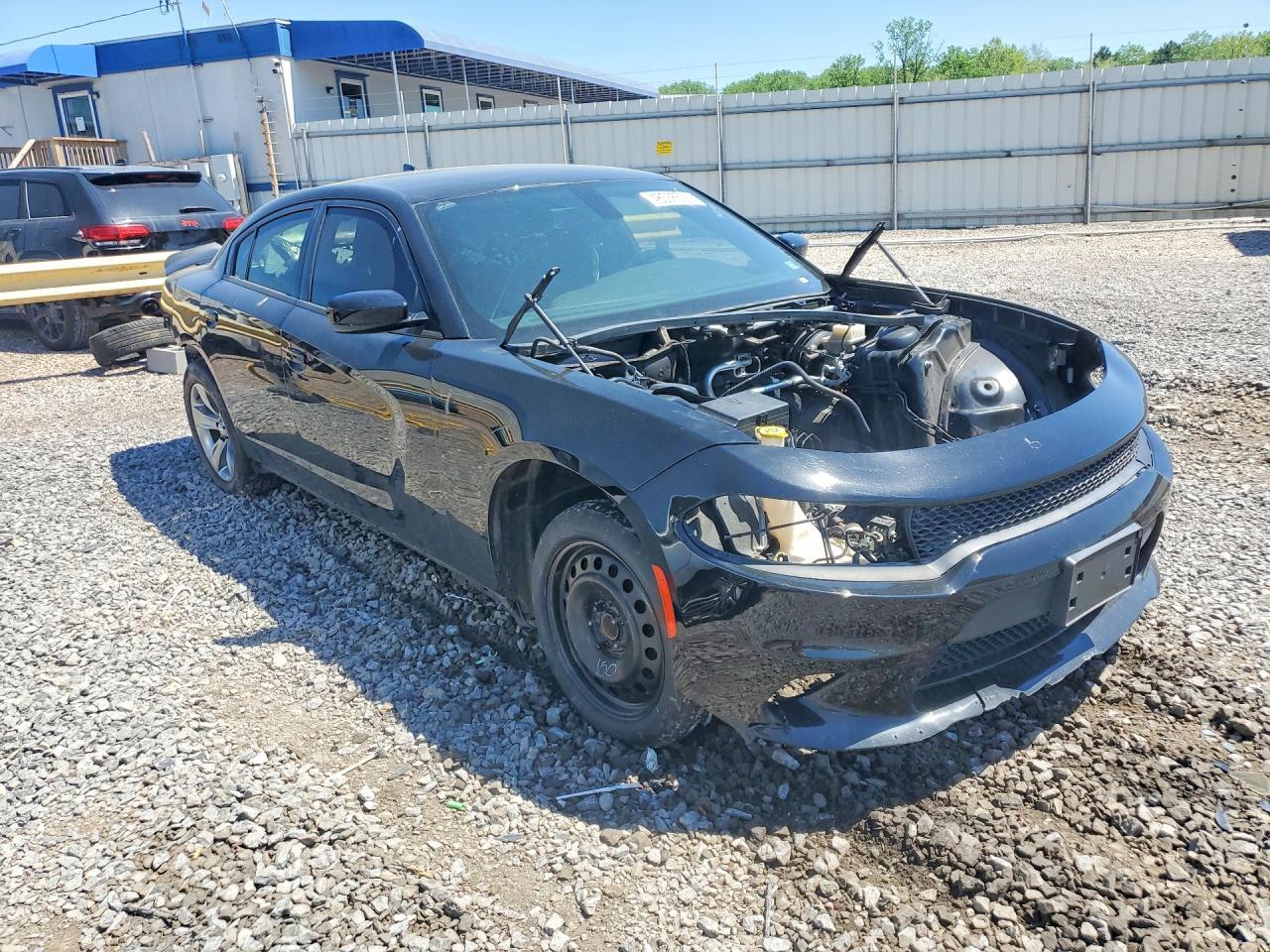 2019 Dodge Charger R - Image 4