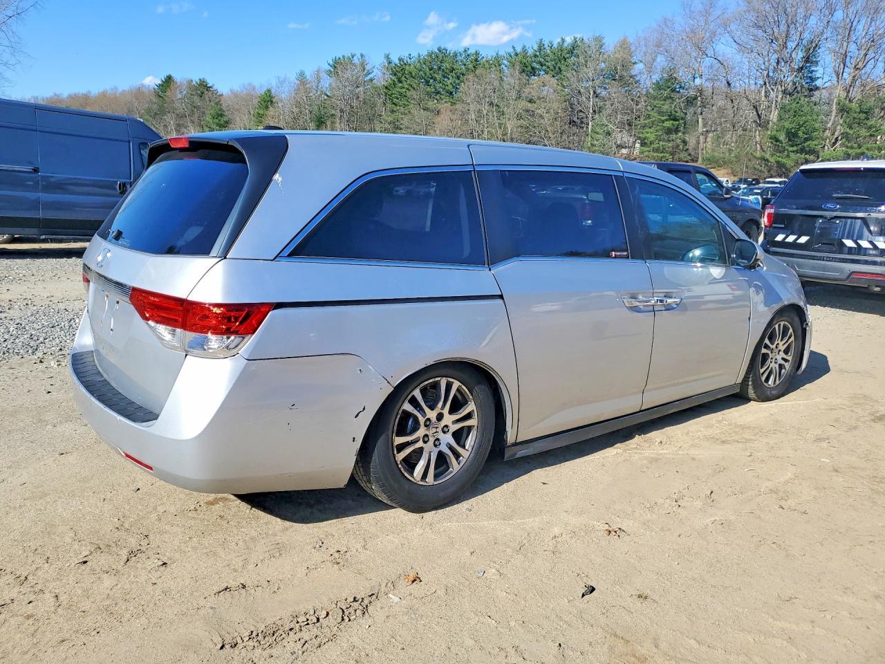 2015 Honda Odyssey Exl - Image 3