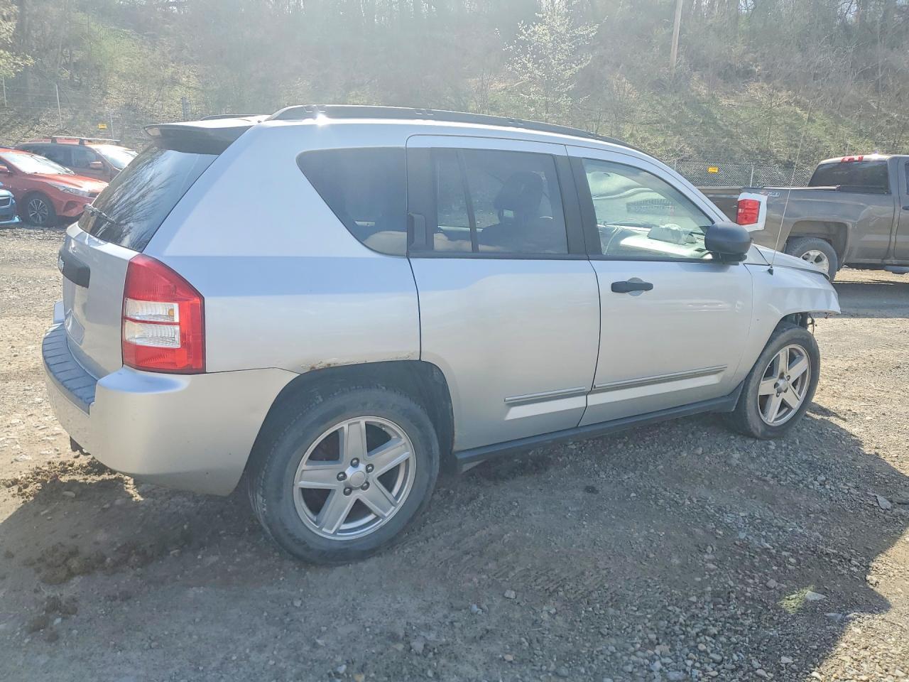 2009 Jeep Compass Sport - Фото 3