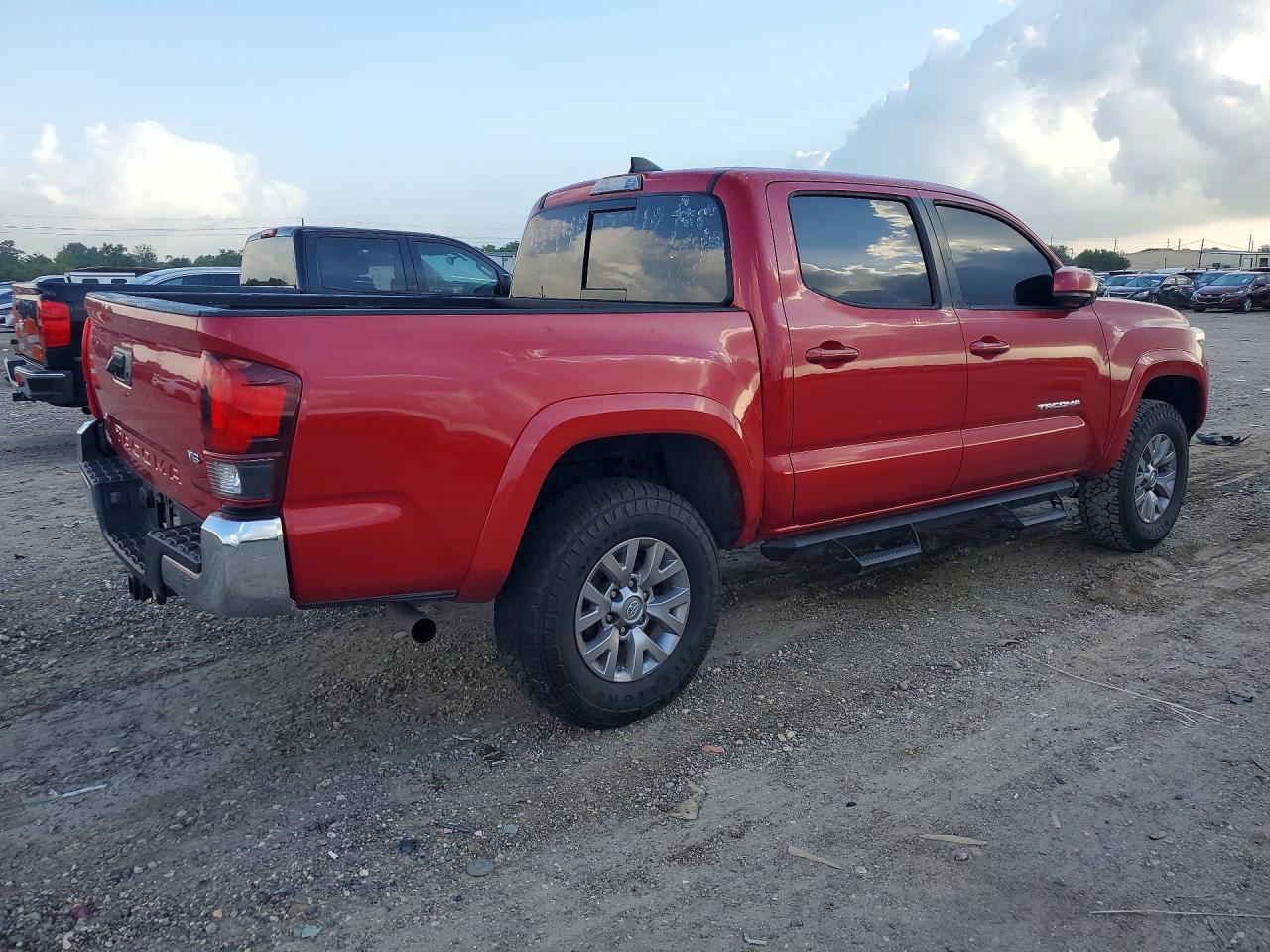 2019 Toyota Tacoma Sr5 V6 - Image 3