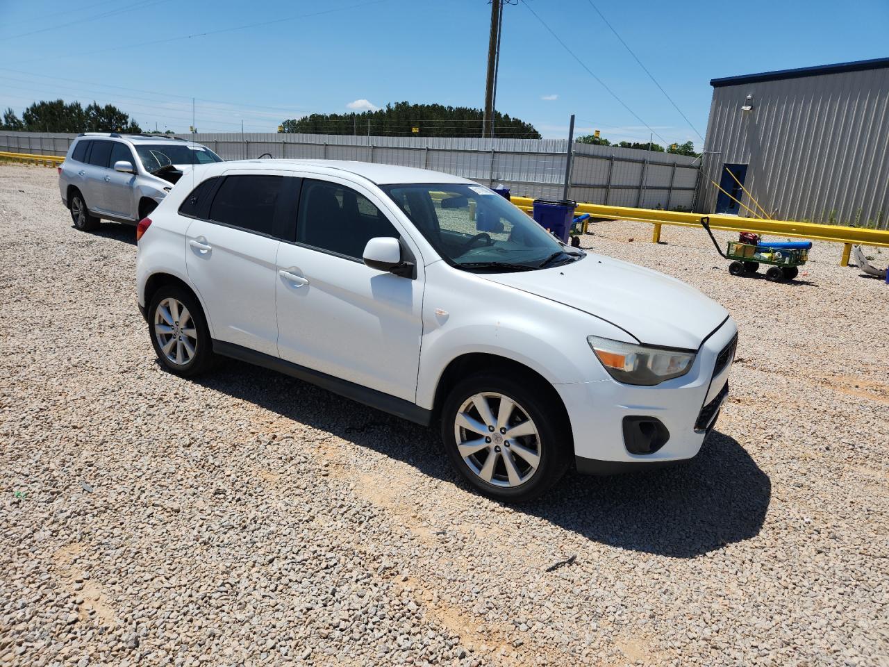 2013 Mitsubishi Outlander Sport Es - Image 4