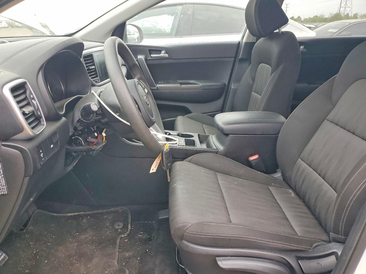 2020 Kia Sportage Lx - Фото 7