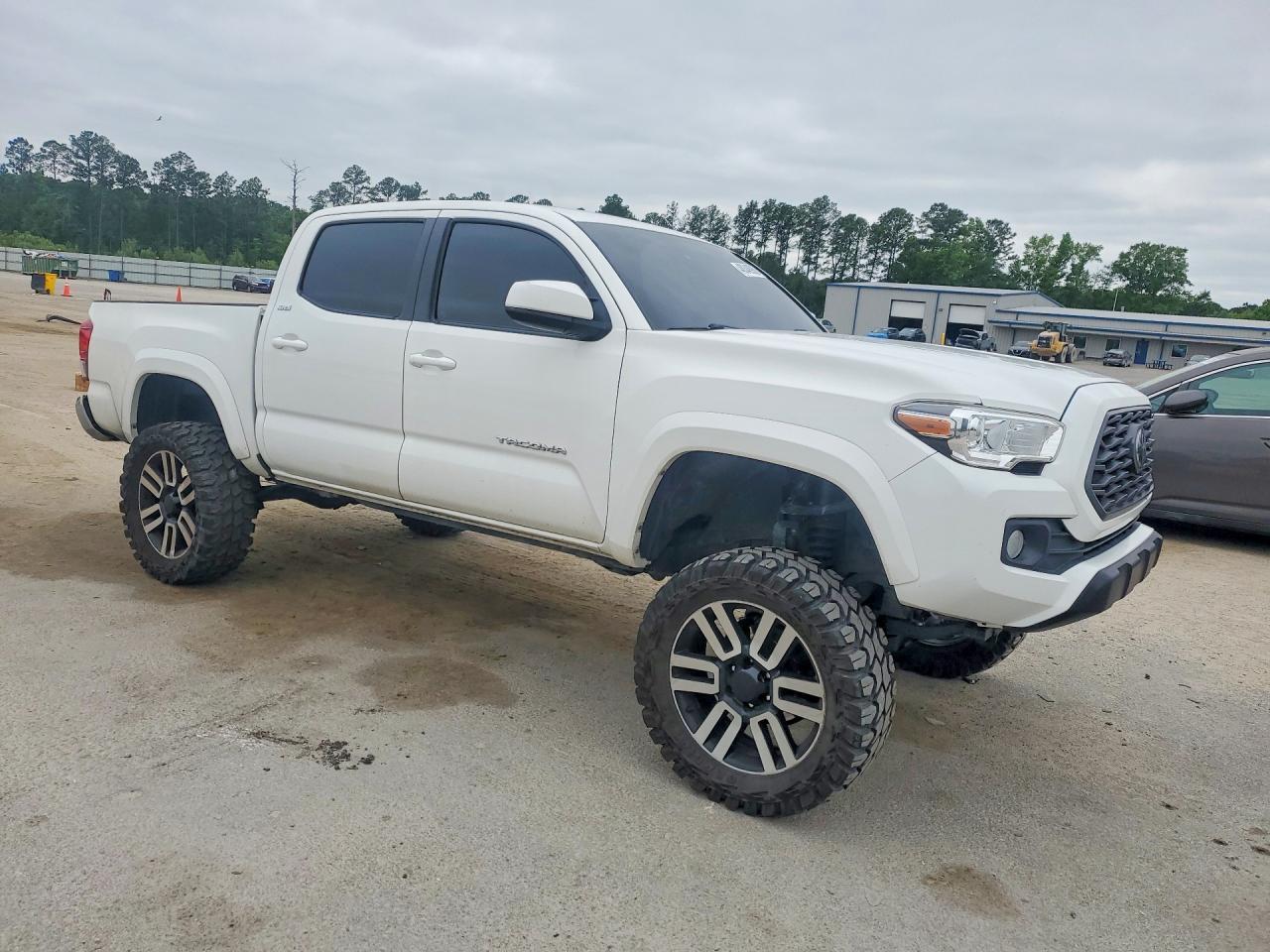 2021 Toyota Tacoma Sr5 V6 - Фото 4