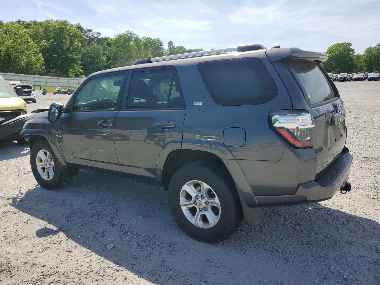 2022 Toyota 4 Runner - Image 2