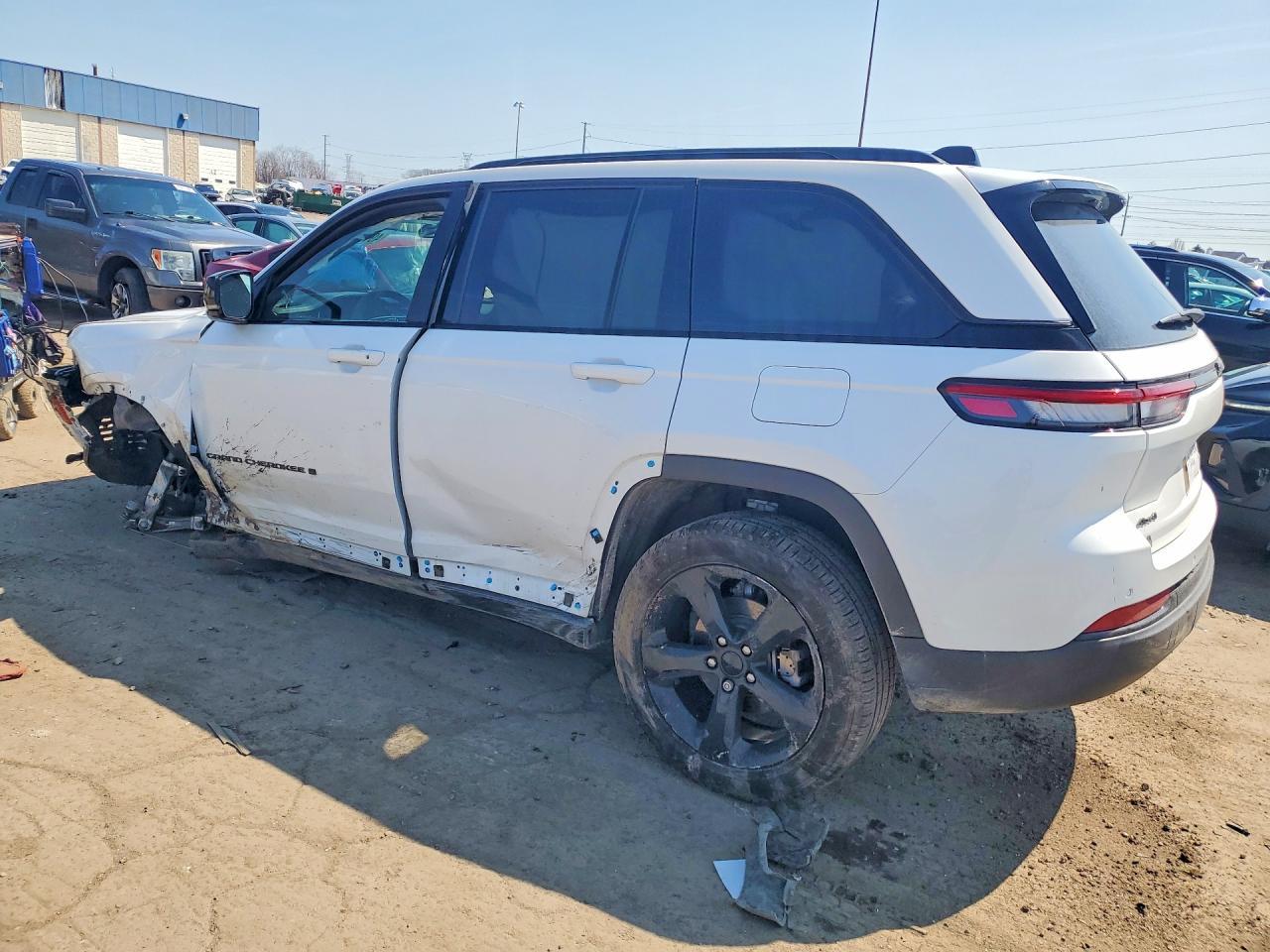 2025 Jeep Grand Cherokee Limited - Фото 2