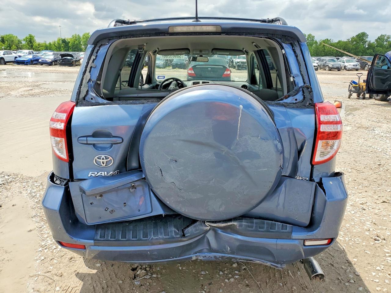 2011 Toyota Rav4 Base - Image 6