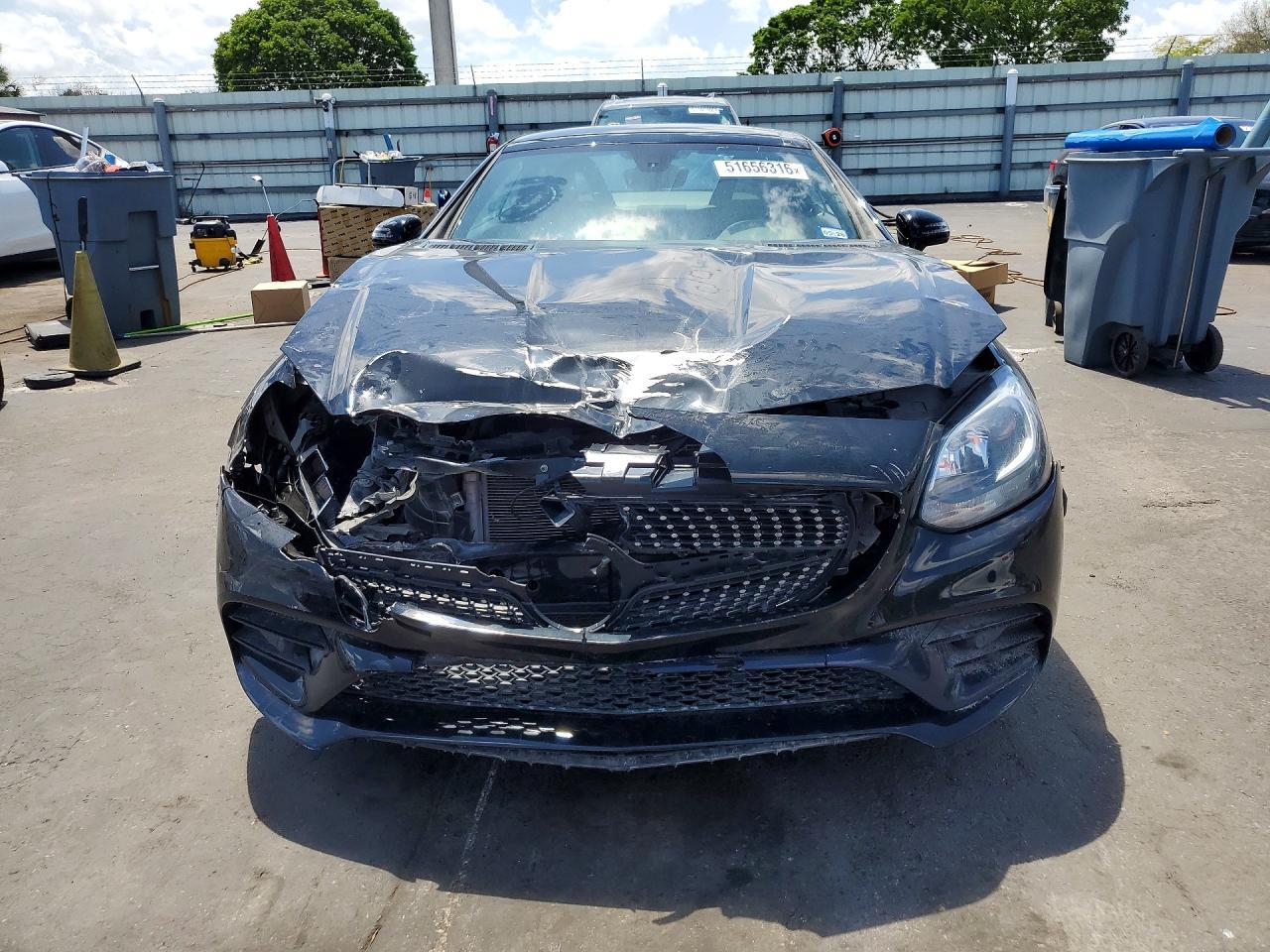 2020 Mercedes-Benz Slc 300 - Фото 5