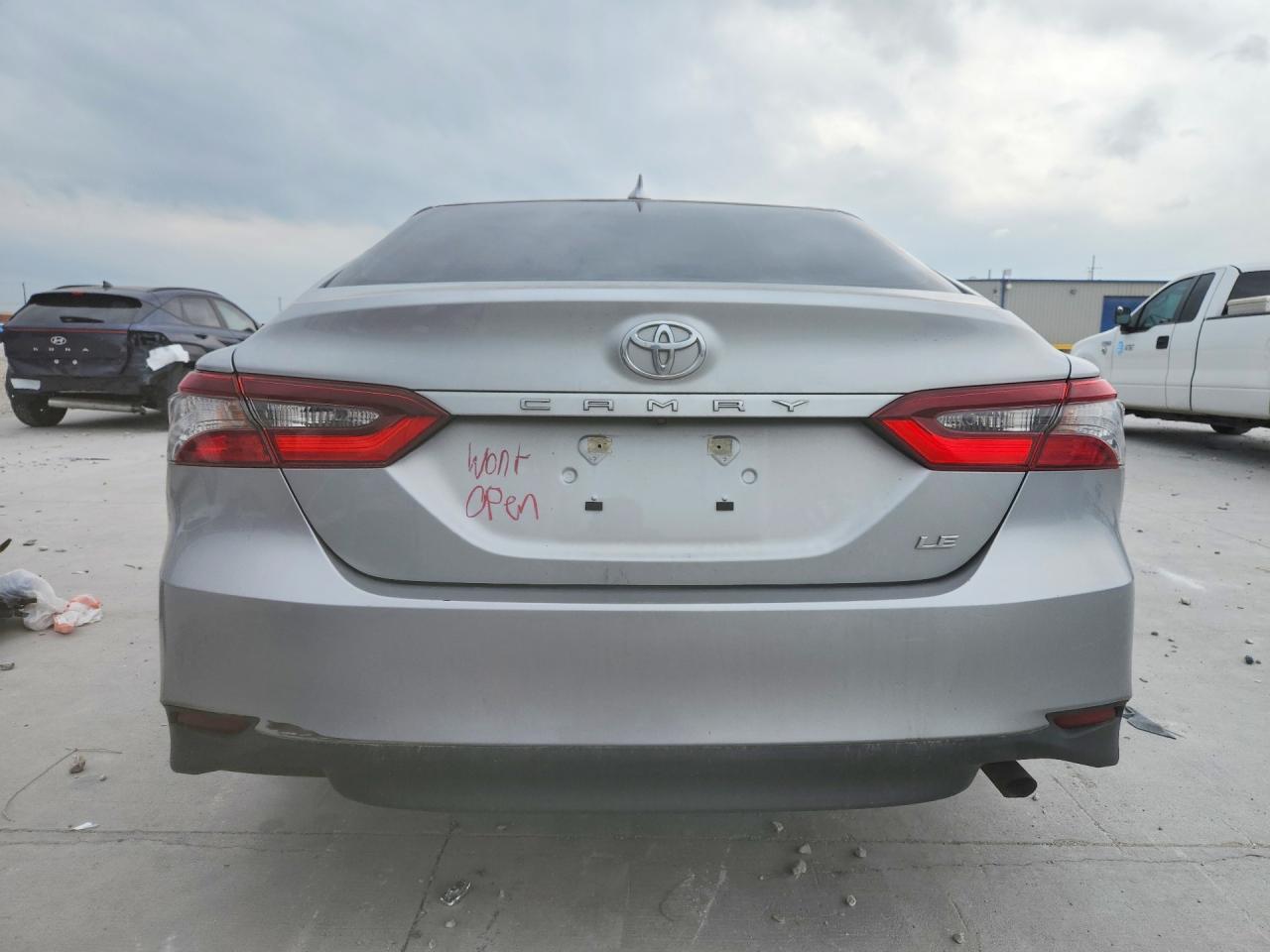 2023 Toyota Camry Le - Image 6