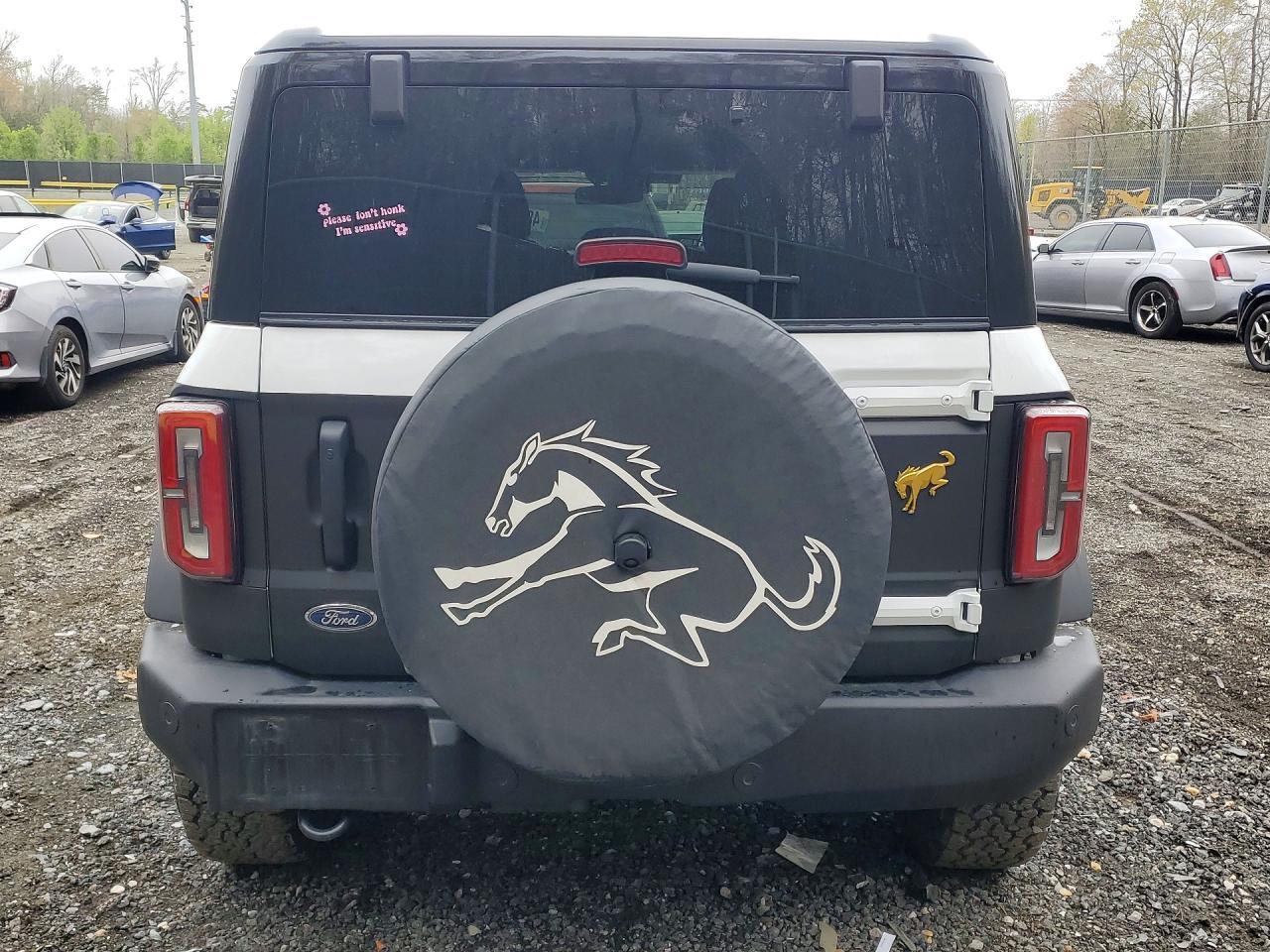 2025 Ford Bronco Outer Banks - Фото 6