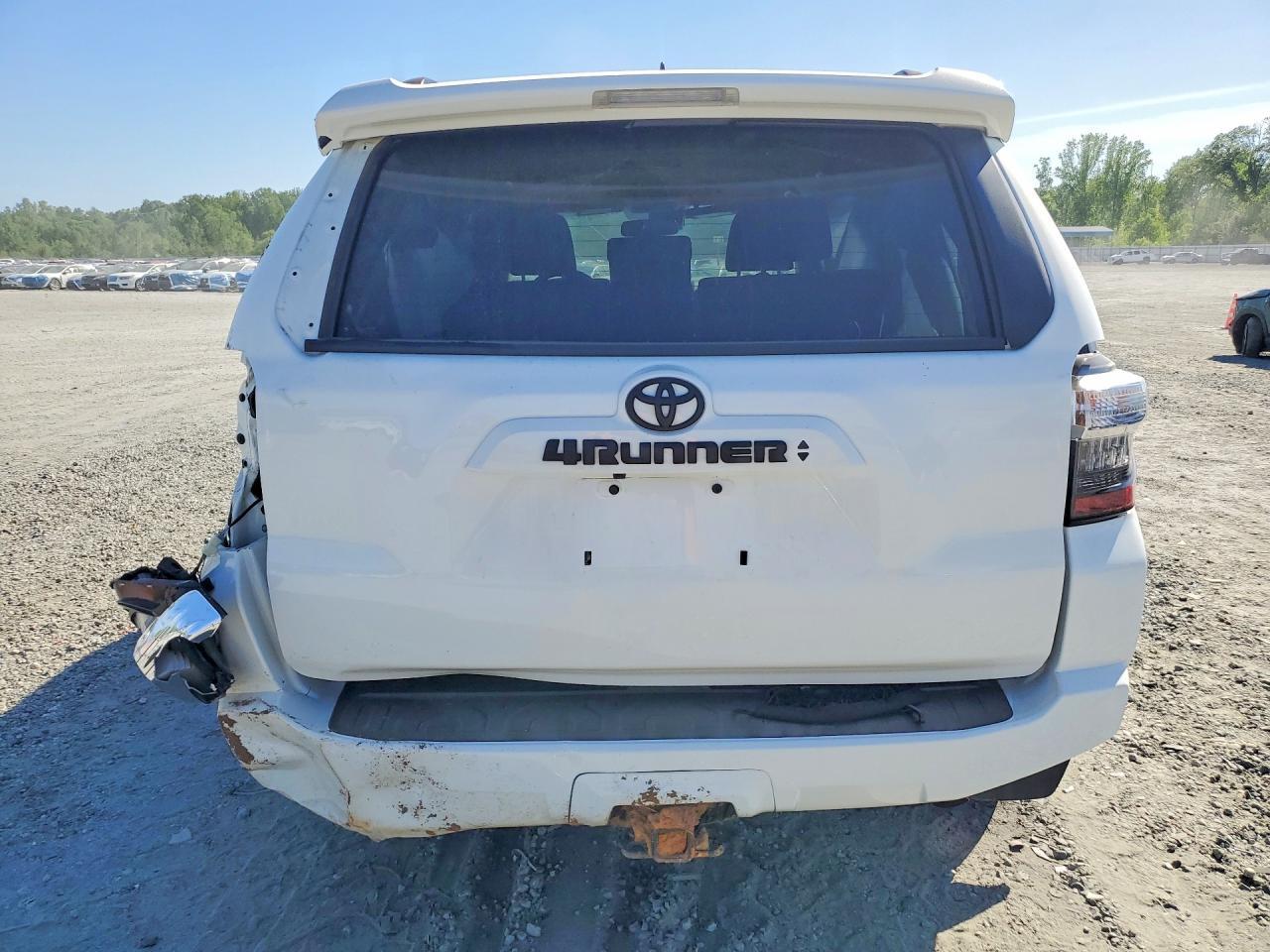 2023 Toyota 4Runner Sr5 - Фото 6