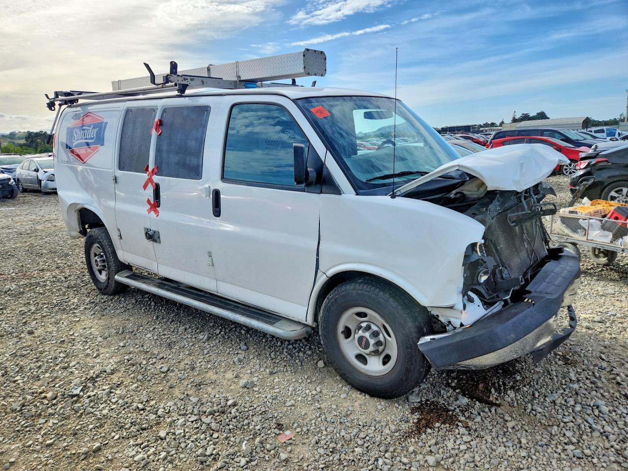 2015 GMC Savana G2500 Utility / Service Van - Фото 4