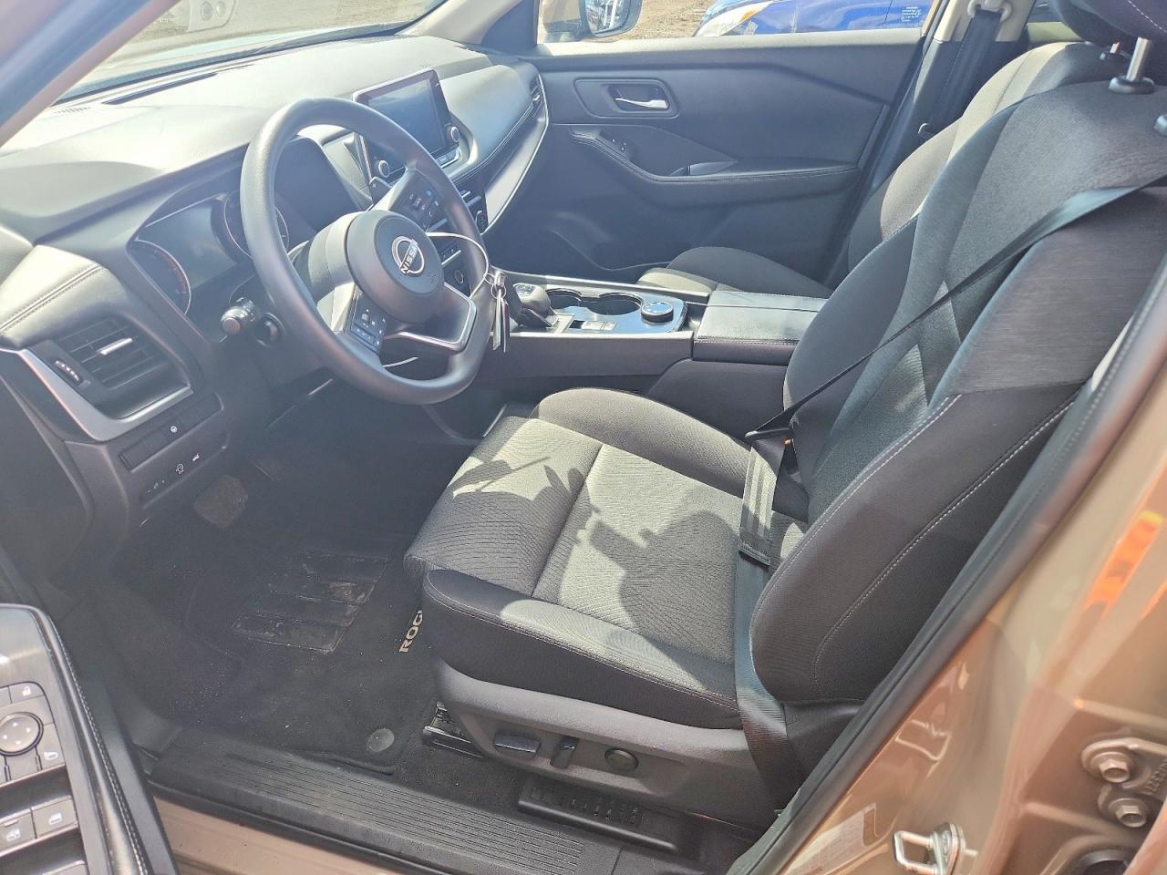 2024 Nissan Rogue Sv - Image 7