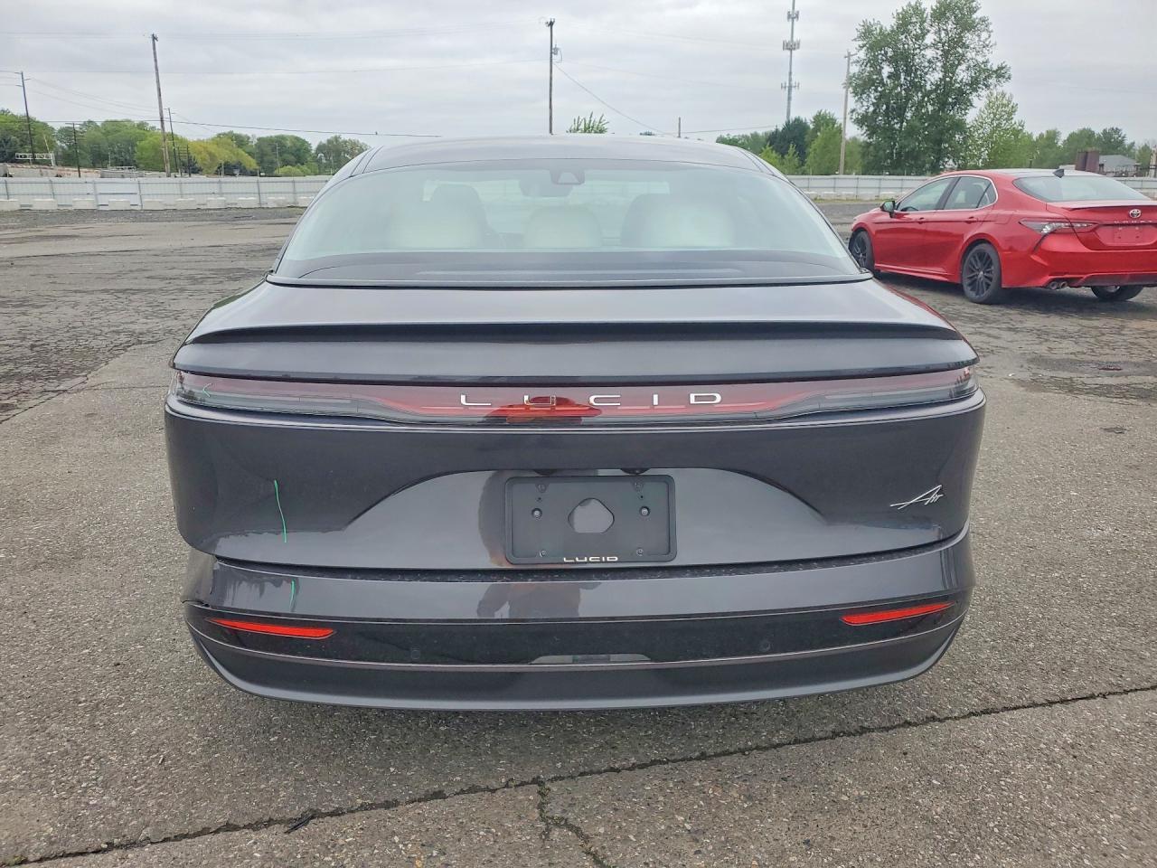 2024 Lucid Motors Air Pure - Image 6