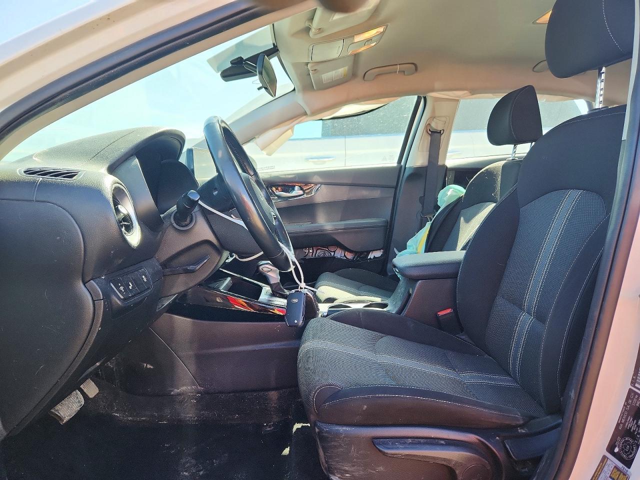 2022 Kia Forte Gt Line - Фото 7