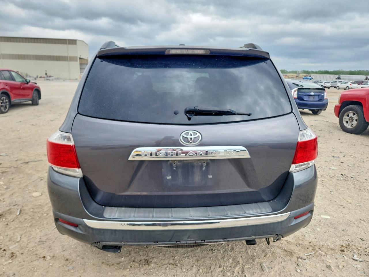 2013 Toyota Highlander Limited - Image 6
