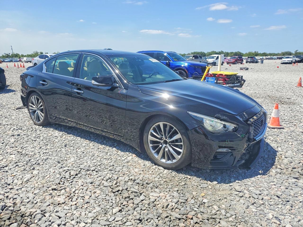 2019 Infiniti Q50 3.0T Luxe - Фото 4
