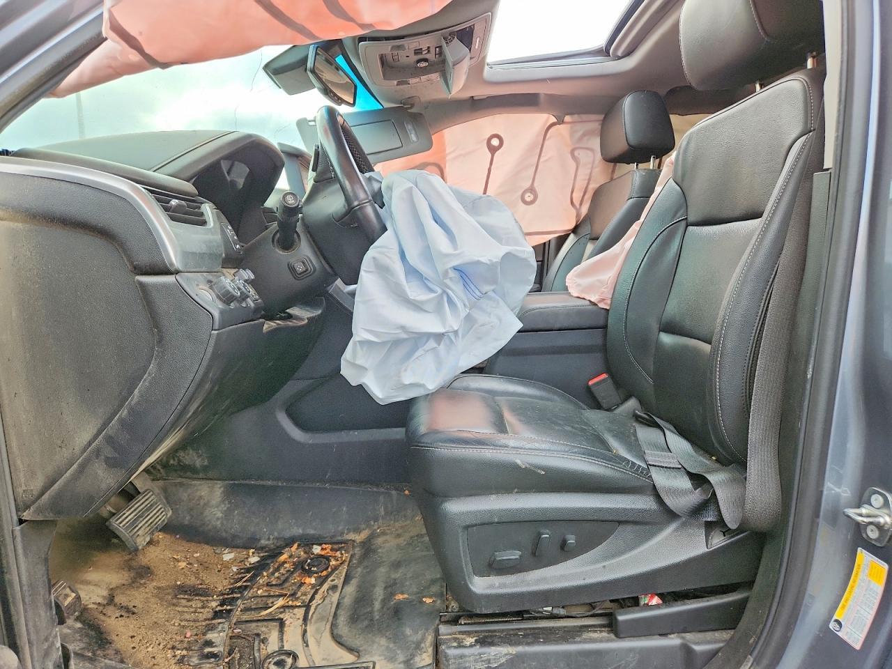 2018 Chevrolet Suburban K1500 Lt - Image 7