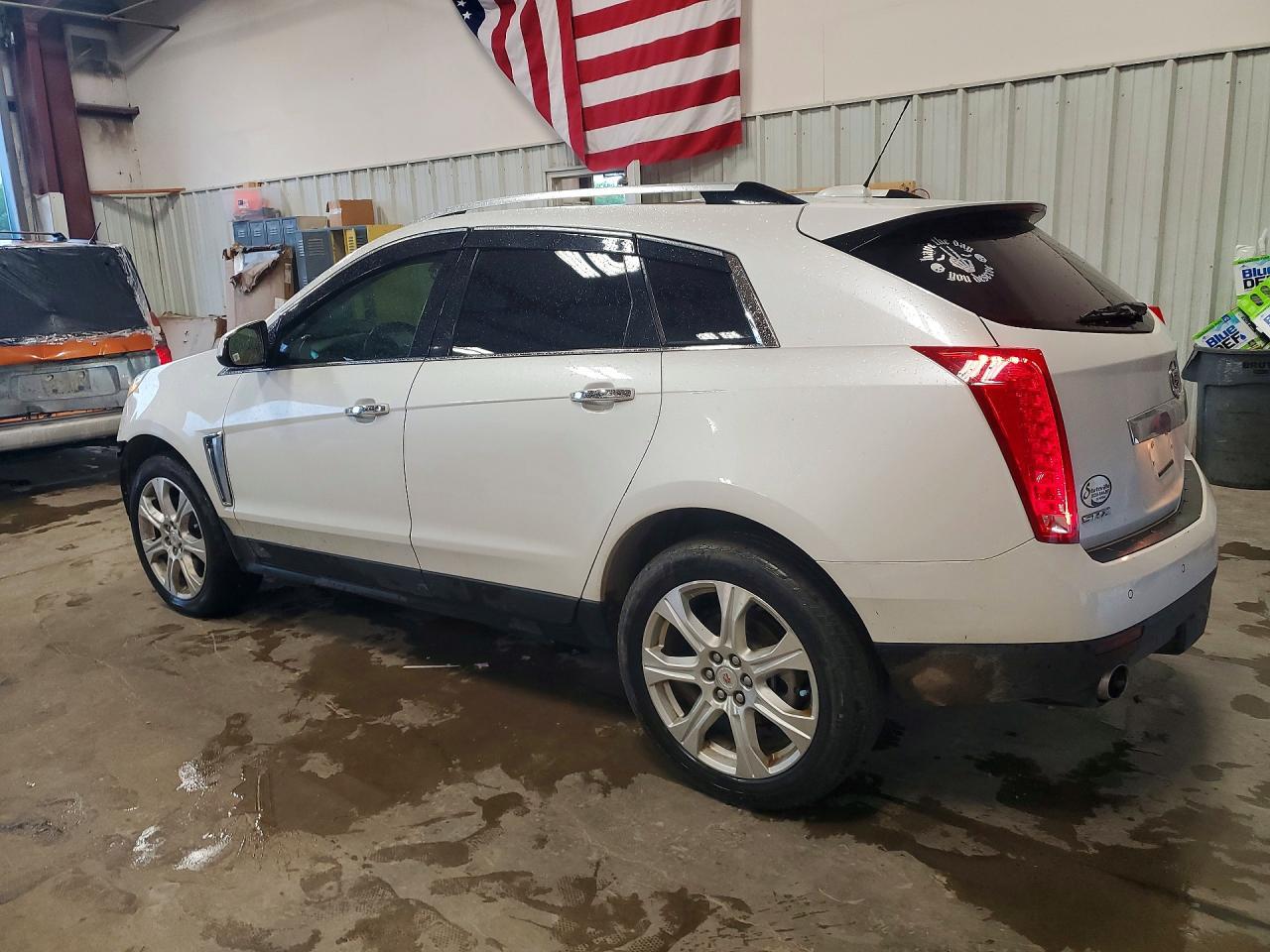 2015 Cadillac Srx Premium Collection - Image 2