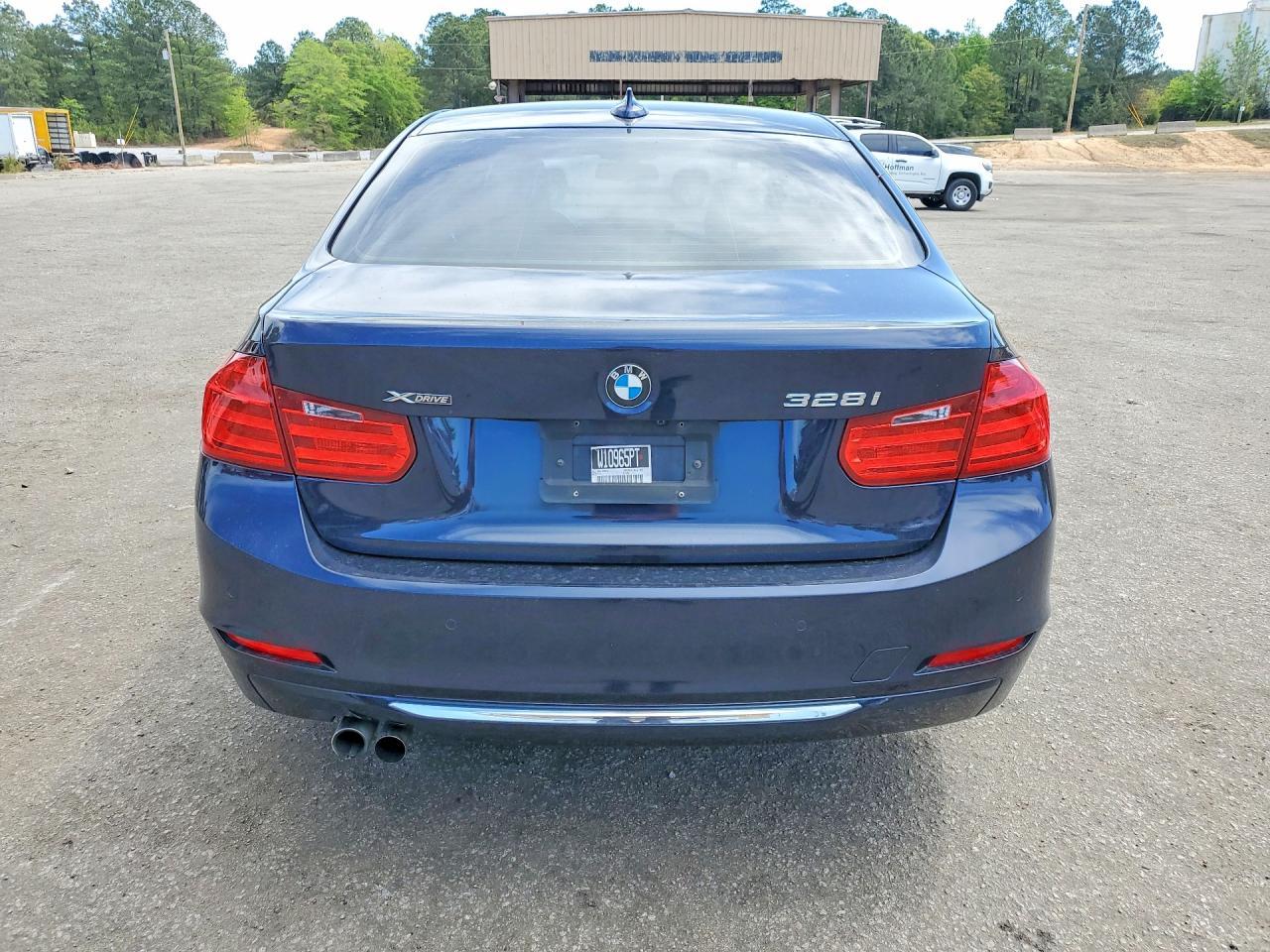 2015 BMW 328 Xi - Фото 6