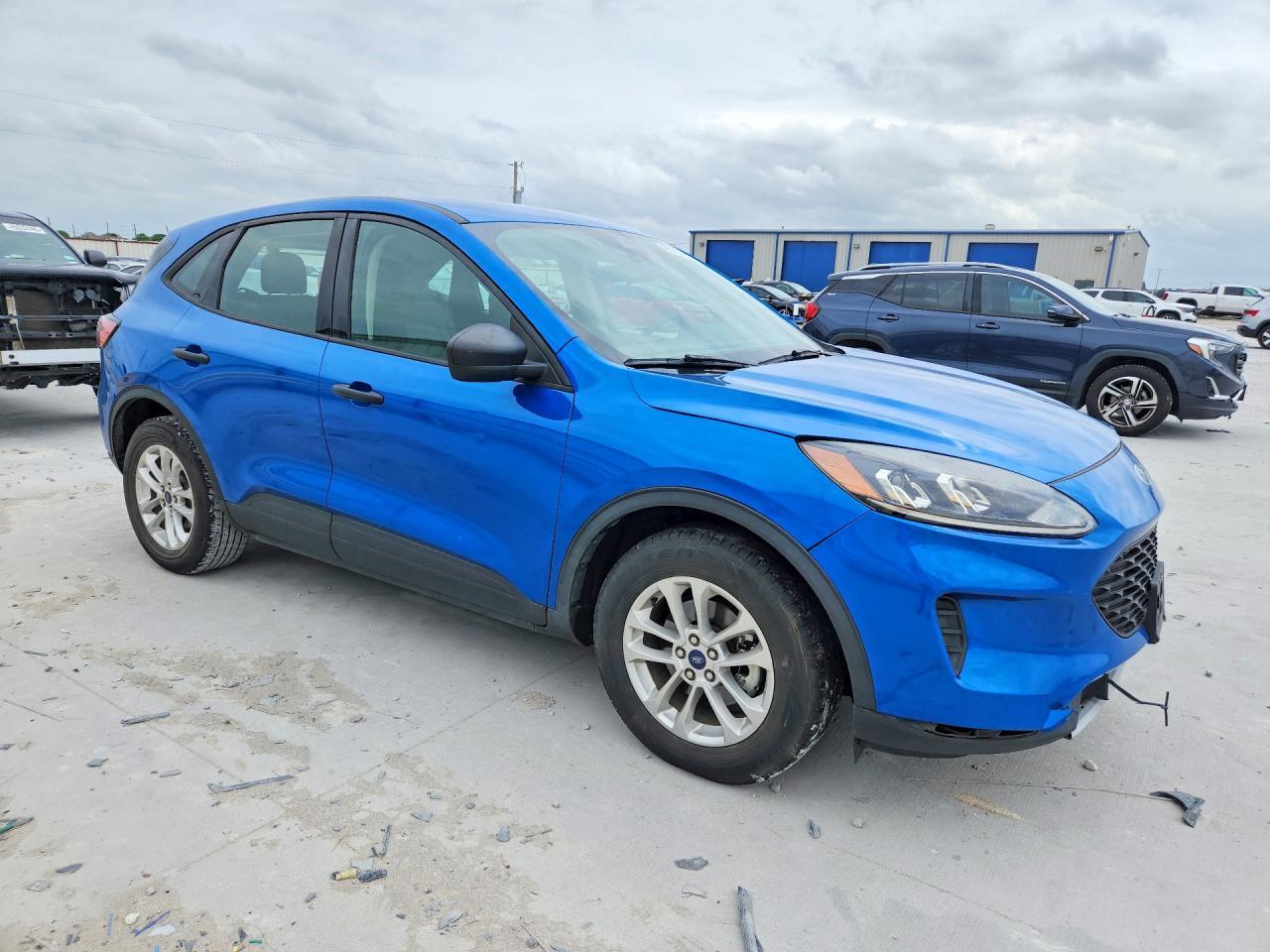 2020 Ford Escape S - Image 4