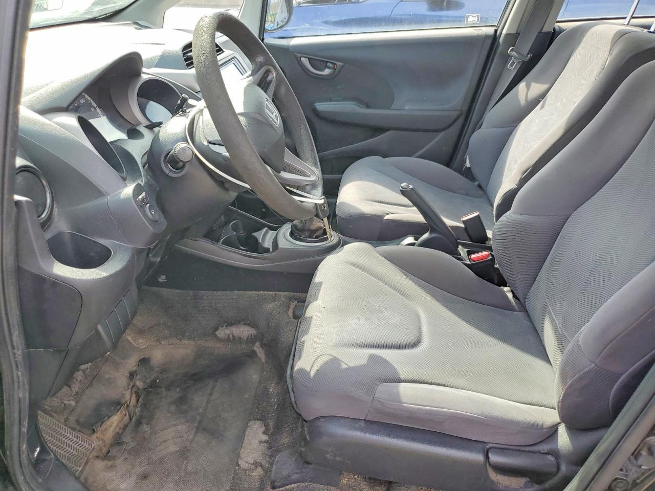 2010 Honda Fit - Фото 7